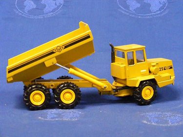 Camión Articulado Q&K D25 Escala 1:50 (Modelo Descontinuado) - KATZER